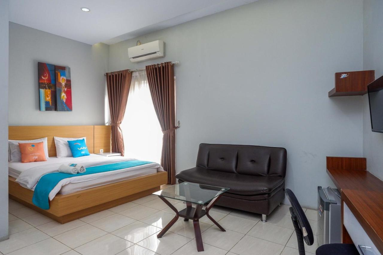 Sans Hotel Absari Yogyakarta Jarakan Buitenkant foto