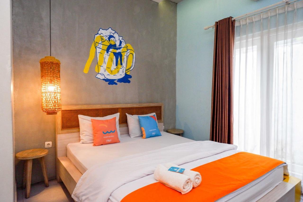 Sans Hotel Absari Yogyakarta Jarakan Buitenkant foto
